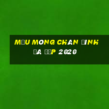 mẫu móng chân đính đá đẹp 2020