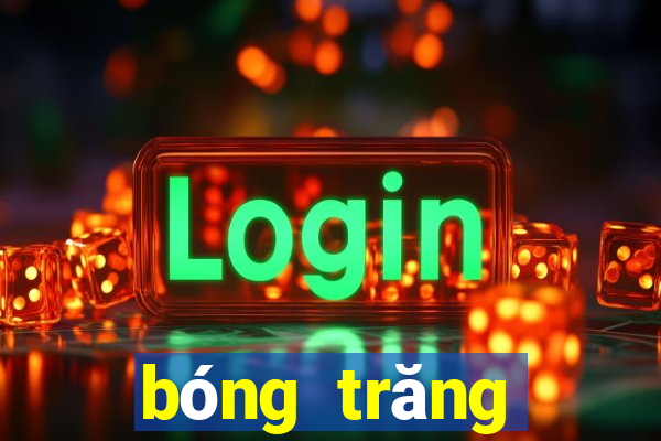 bóng trăng trắng ngà có cây đa to