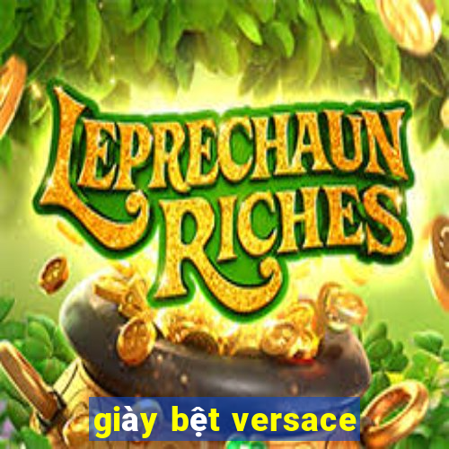 giày bệt versace