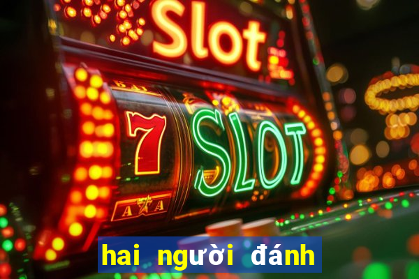 hai người đánh cờ tướng